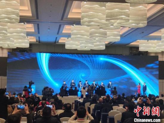 图为在河南新乡举办的第六届高博会开幕现场。杨大勇 摄