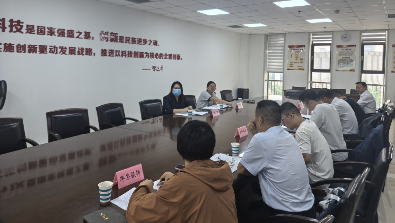 市科技局组织召开绿色纤维及纺织服装产业链重点企业座谈会
